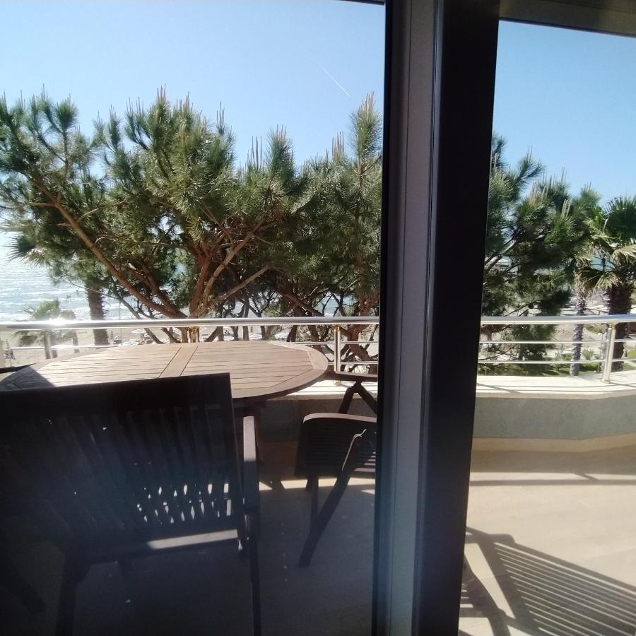 Mia'S Sea View Apartment Голем Екстериор снимка