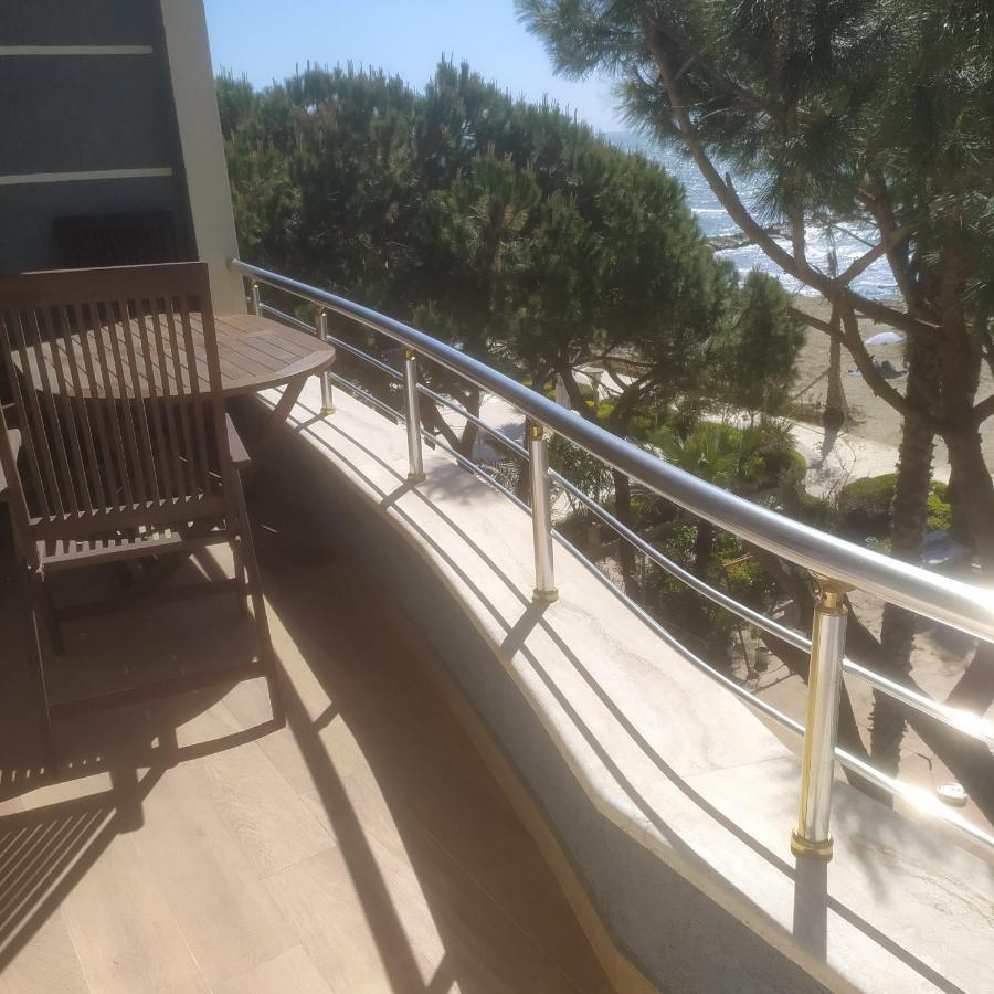 Mia'S Sea View Apartment Голем Екстериор снимка