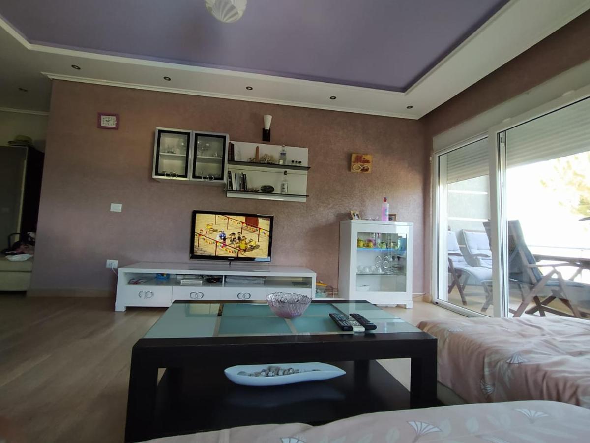Mia'S Sea View Apartment Голем Екстериор снимка